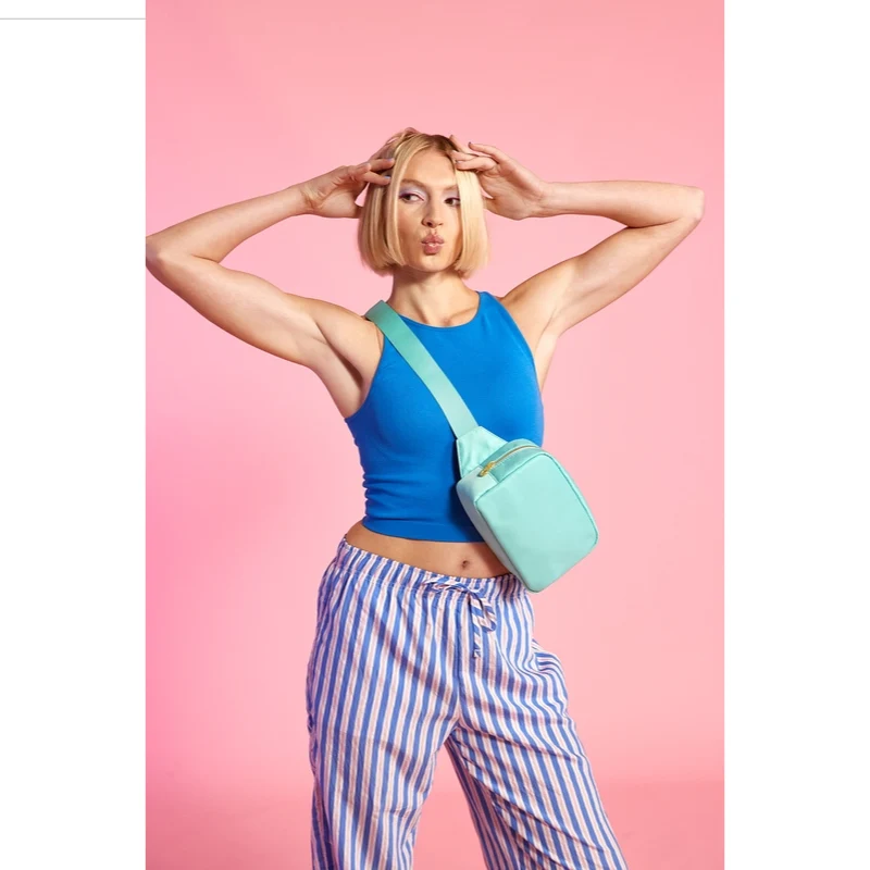 BAGBASE SUNDAE CROSS BODY -laukku – Herkullisia värejä. Kysy myös merkkausta! - Image 2